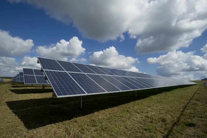 Paddington 8.8 kW rooftop solar — payment options explained in the installer contract